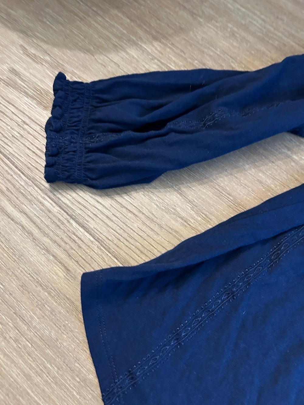 Ralph Lauren off the shoulder 3/4 sleeve navy blue top, medium - Picture 5 of 6